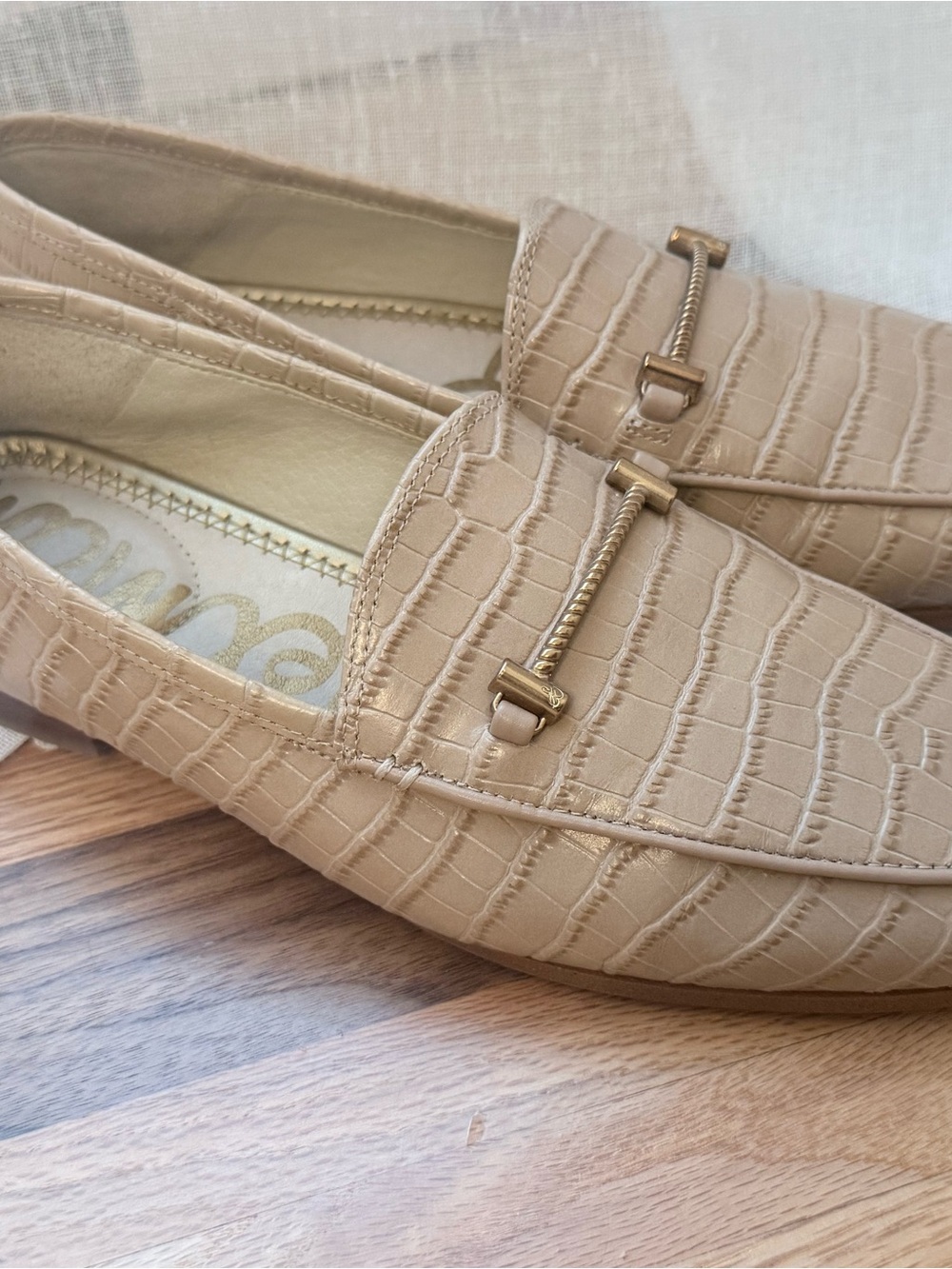Sam Edelman Neutral Beige Croc-Embossed Loafers with Gold Bit